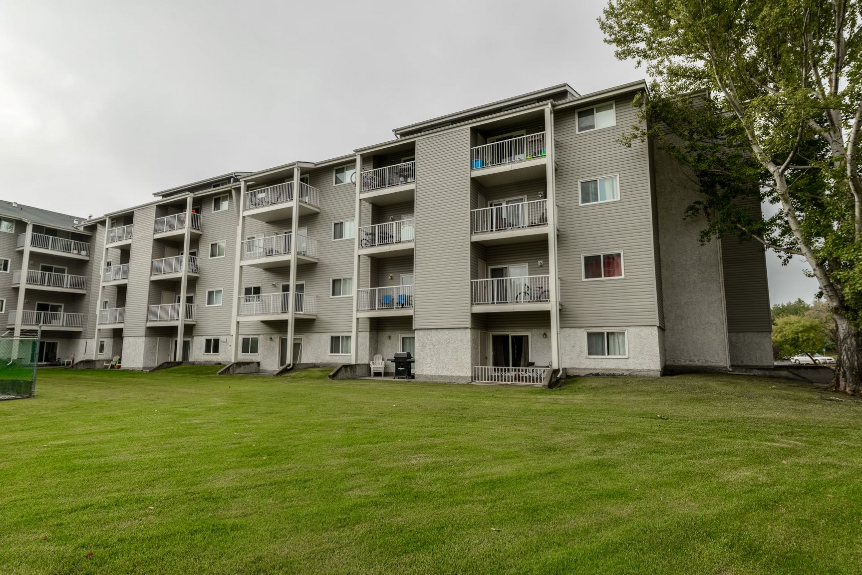 17104 75 Avenue NW, Edmonton, AB, T5T 2R4 - 7