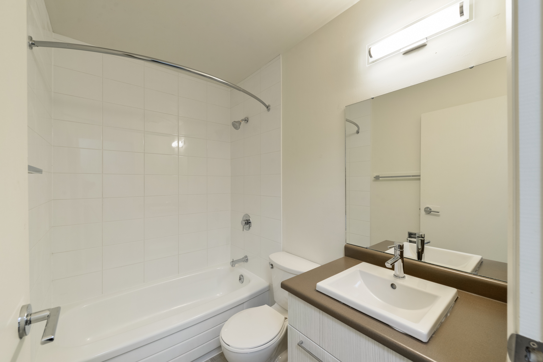 14407 121 Street NW, Edmonton, AB, T5X 3P6 - 15