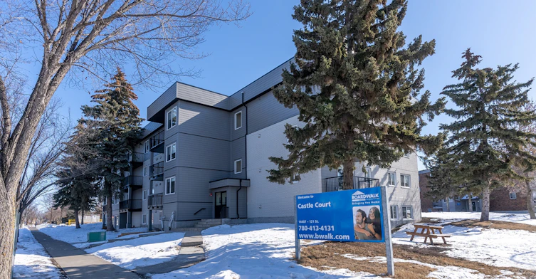 14407 121 Street NW, Edmonton, AB, T5X 3P6 - 23