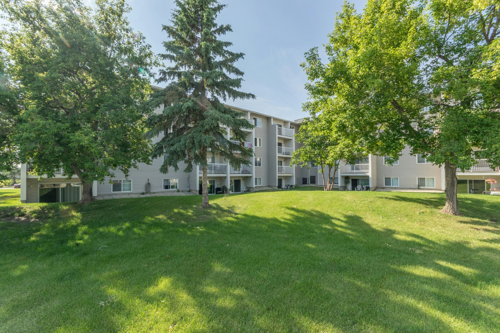 3431 139 Avenue NW, Edmonton, AB, T5Y 1Z4 - 9