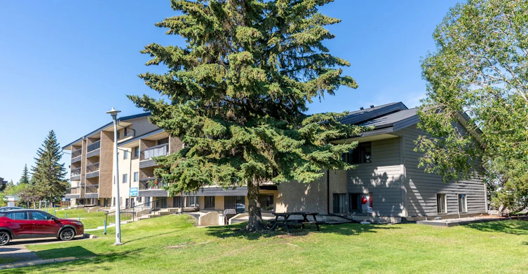 17735 64 Avenue NW, Edmonton, AB, T5T 2J9 - 10