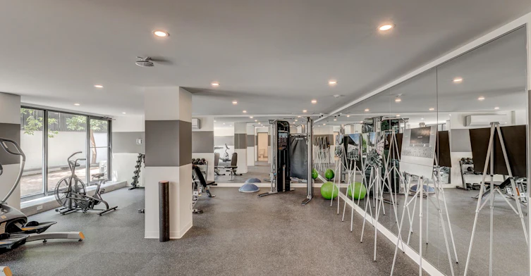 10140 113 Street NW, Edmonton, AB, T5K 2H6 - 13