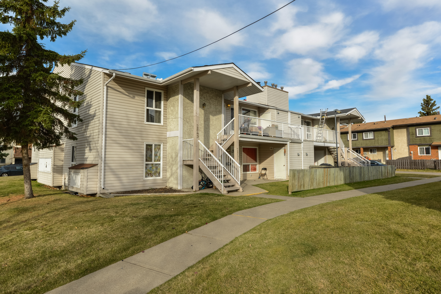 2803 79 Street NW, Edmonton, AB, T6K 3Z7 - 6