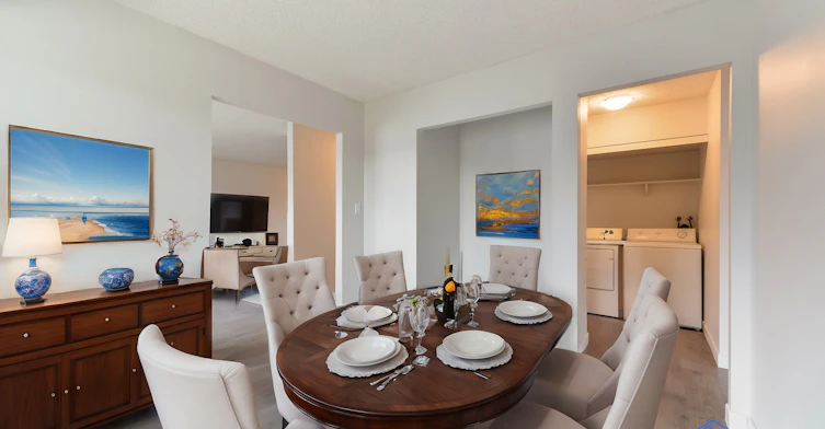 2803 79 Street NW, Edmonton, AB, T6K 3Z7 - 3