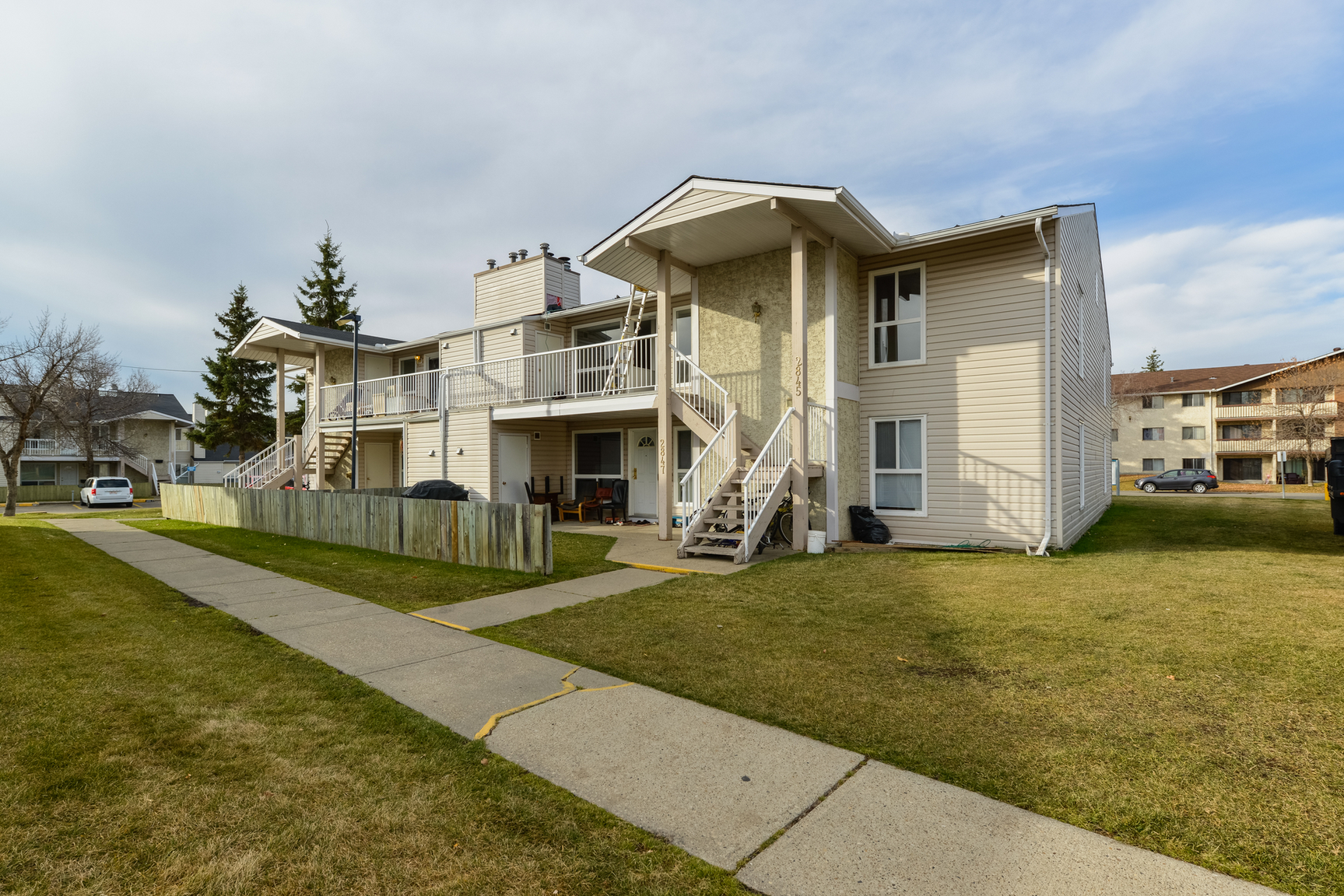 2803 79 Street NW, Edmonton, AB, T6K 3Z7 - 7