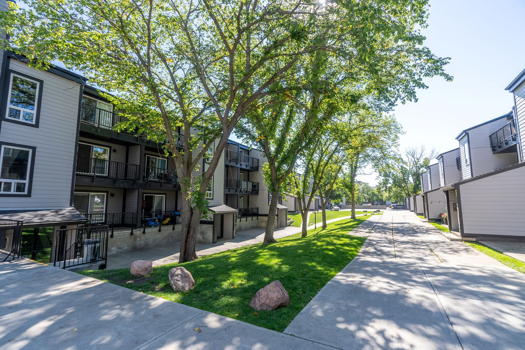 17139 69 Avenue NW, Edmonton, AB, T5T 2W6 - 9