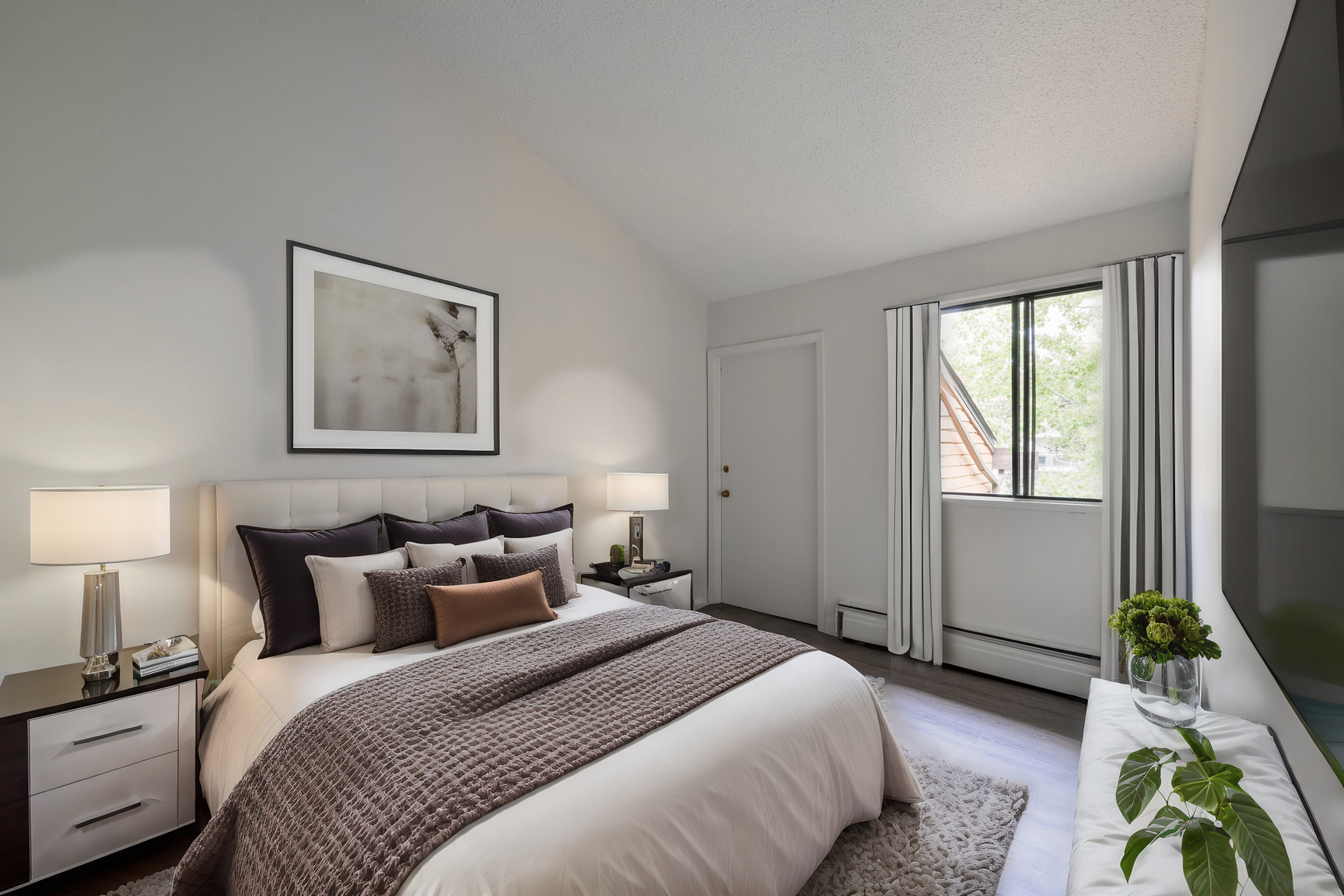 17139 69 Avenue NW, Edmonton, AB, T5T 2W6 - 4