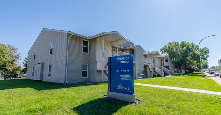 17104 75 Avenue NW, Edmonton, AB, T5T 2R4 - 5