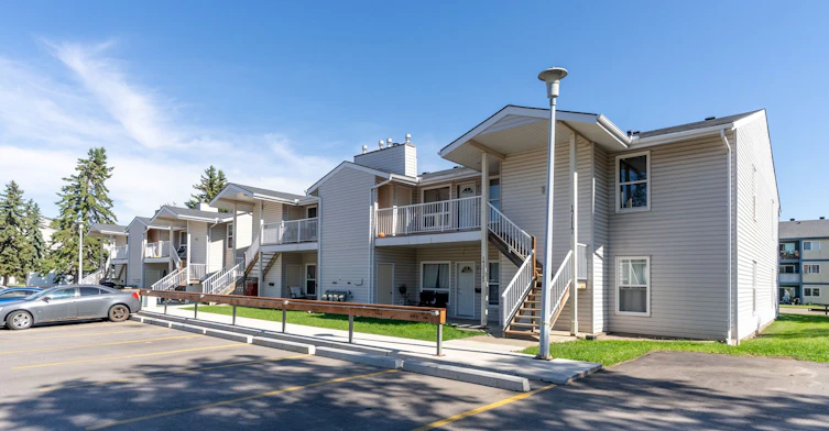 17104 75 Avenue NW, Edmonton, AB, T5T 2R4 - 7
