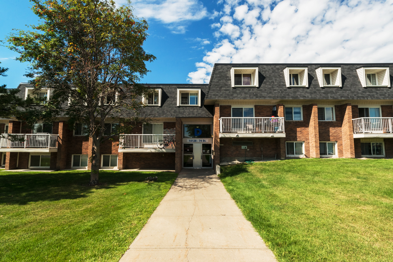 7424 141 Avenue NW, Edmonton, AB, T5C 2N5 - 6