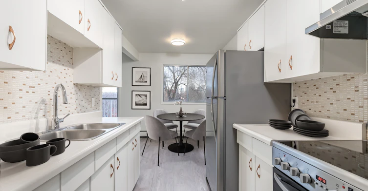 10250 115 Street NW, Edmonton, AB, T5K 2H1 - 3
