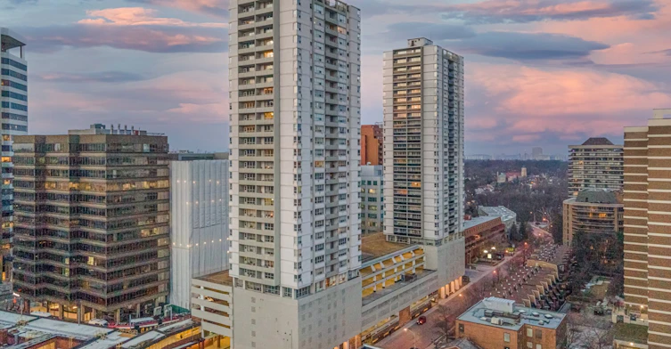 1-40 Pleasant Boulevard, Toronto, ON, M4T 1J9