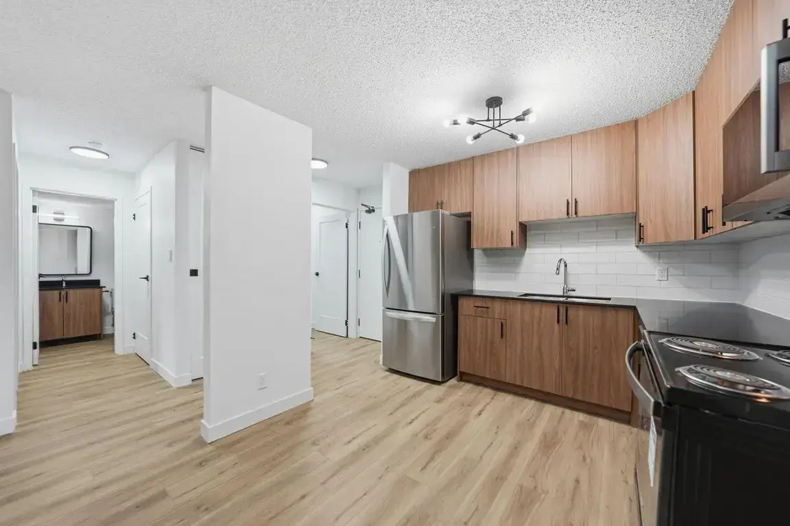 102-431 Wollaston Crescent, Saskatoon, SK, S7J 4G9 - 4