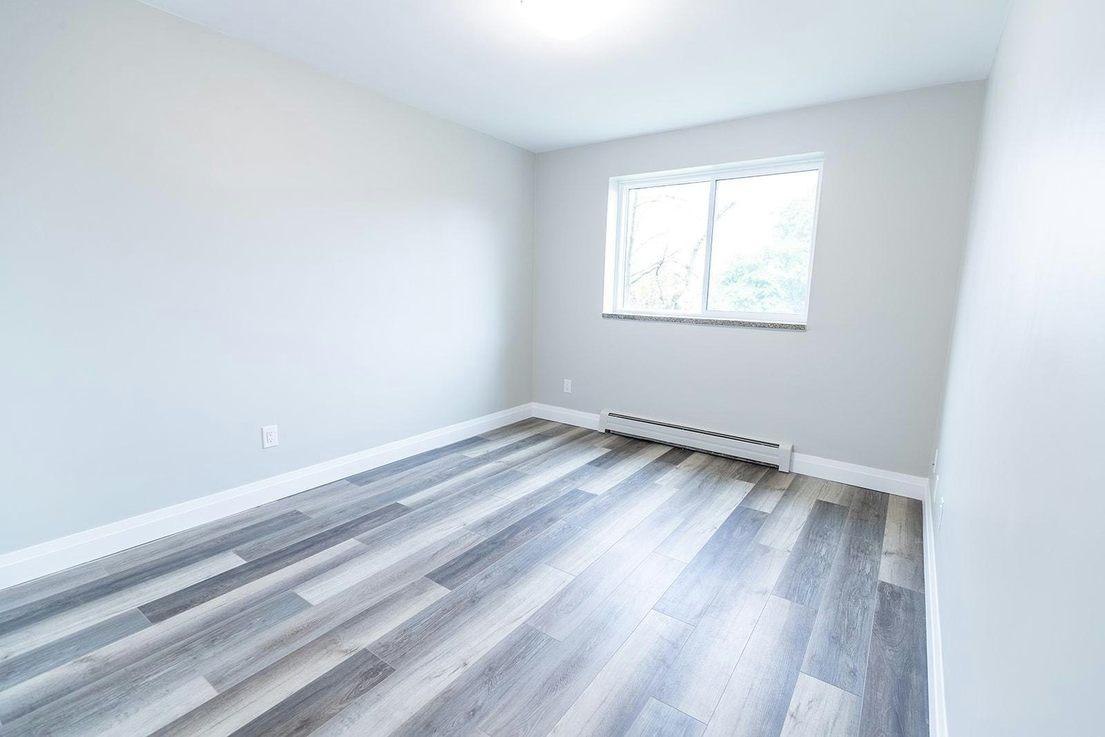 3791 Portage Road, Niagara Falls, ON, L2J 2L1 - 4