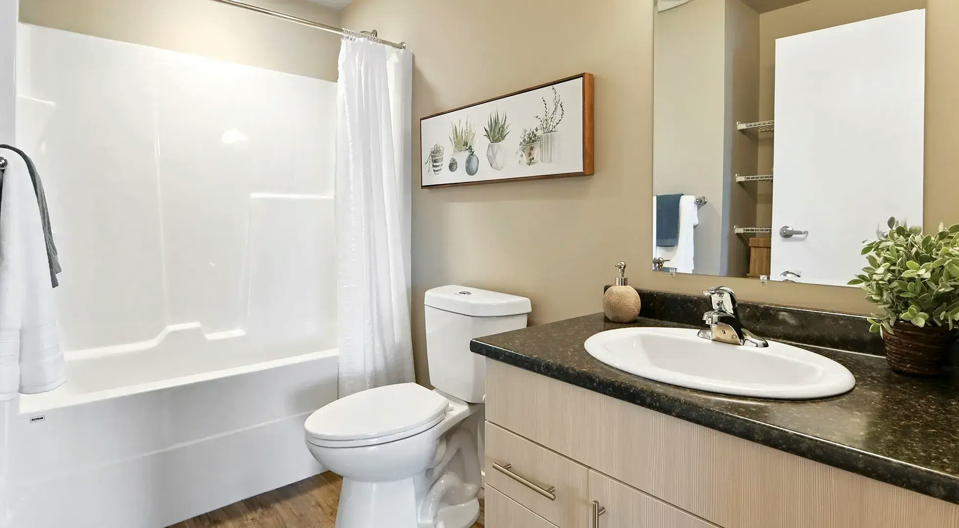 3501 Sonoma Pines Drive, Westbank, BC, V4T 0B8 - 10