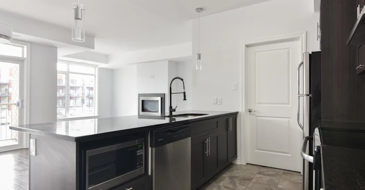 40 Kirkland Private, Ottawa, ON, K2T 0K3 - 5