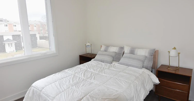638 Center Street, Ottawa, ON, K1K 2N8 - 5