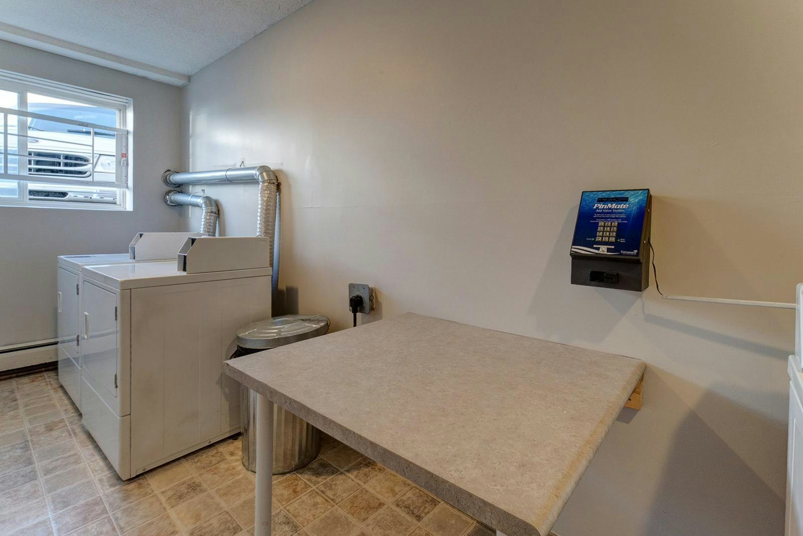 303-11035 124 Street NW, Edmonton, AB, T5M 0J5 - 14