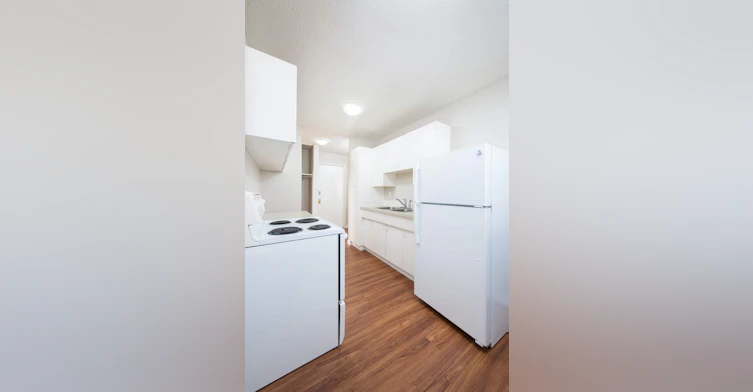 304-11035 124 Street NW, Edmonton, AB, T5M 0J5 - 5