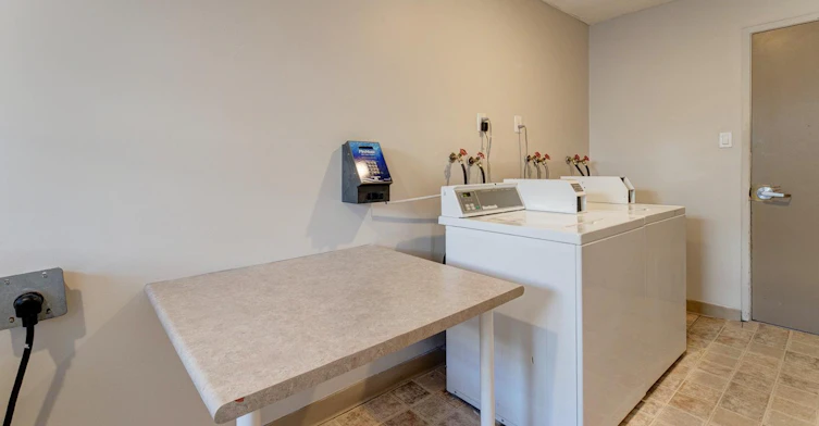 304-11035 124 Street NW, Edmonton, AB, T5M 0J5 - 16