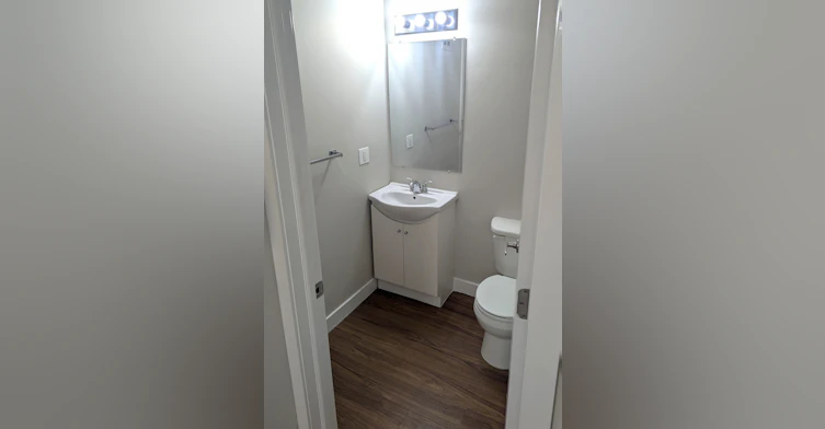 108-11035 124 Street NW, Edmonton, AB, T5M 0J5 - 5