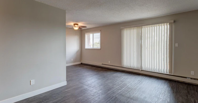 210A-11615 28 Avenue NW, Edmonton, AB, T6J 3Z8 - 17