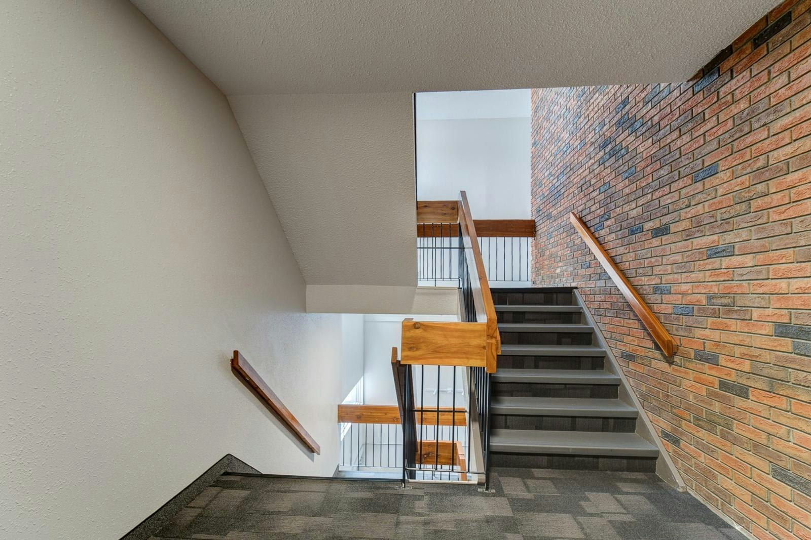 214A-11615 28 Avenue NW, Edmonton, AB, T6J 3Z8 - 19