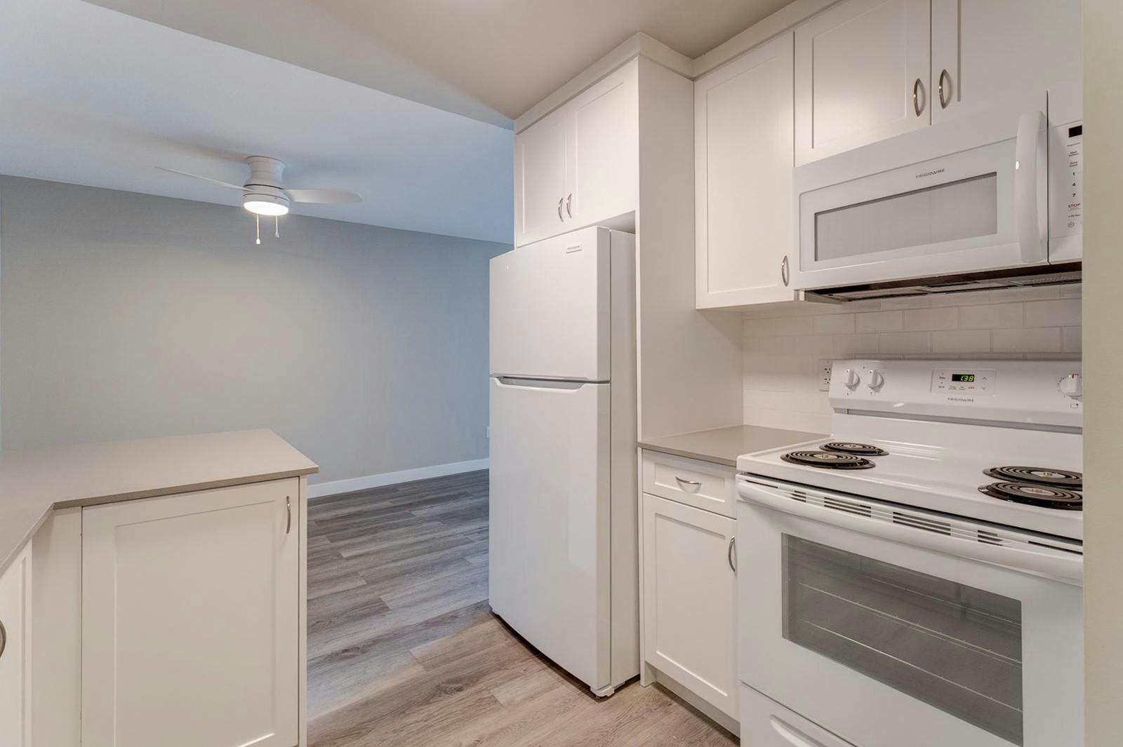 214A-11615 28 Avenue NW, Edmonton, AB, T6J 3Z8 - 3