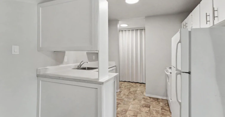 310A-11615 28 Avenue NW, Edmonton, AB, T6J 3Z8 - 2