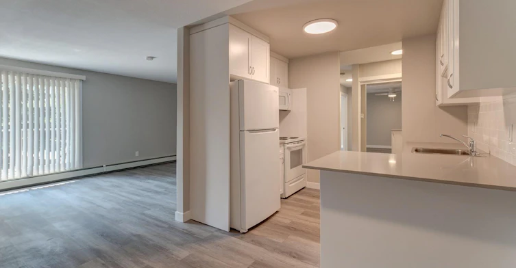 113B-11615 28 Avenue NW, Edmonton, AB, T6J 3Z8 - 8