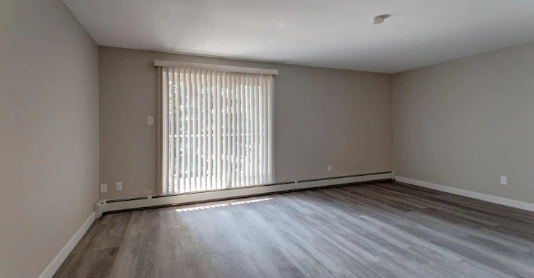 113B-11615 28 Avenue NW, Edmonton, AB, T6J 3Z8 - 10