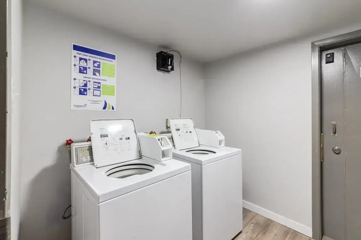 18-10620 107 Street NW, Edmonton, AB, T5H 2Y7 - 27