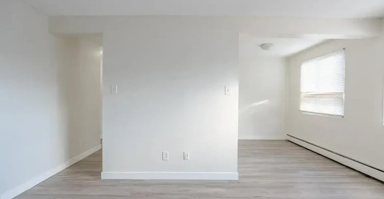 18-10620 107 Street NW, Edmonton, AB, T5H 2Y7 - 13
