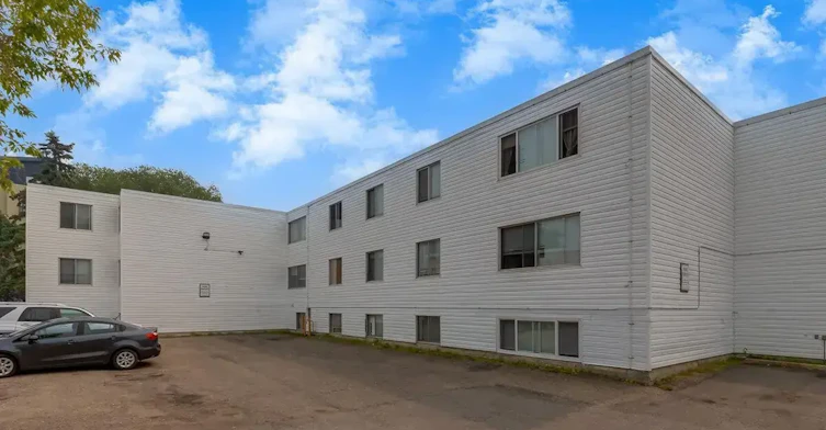 18-10620 107 Street NW, Edmonton, AB, T5H 2Y7 - 35