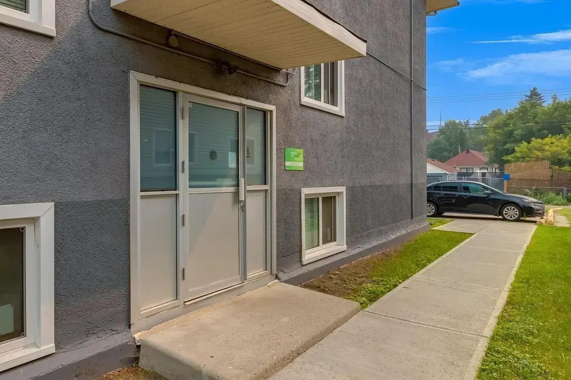 202-12025 82 Street NW, Edmonton, AB, T5B 2W5 - 16