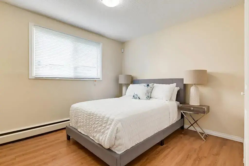 202-12025 82 Street NW, Edmonton, AB, T5B 2W5 - 13