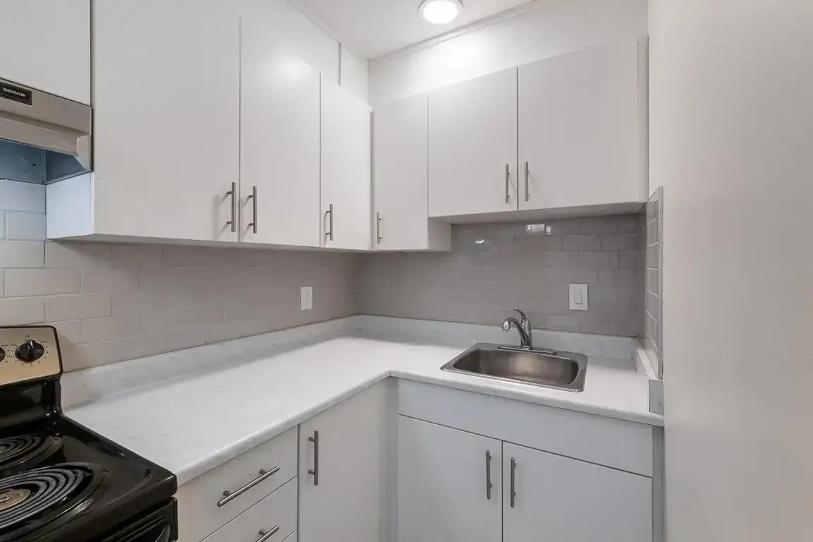 203-2291 Southview Drive SE, Medicine Hat, AB, T1B 1R5 - 12