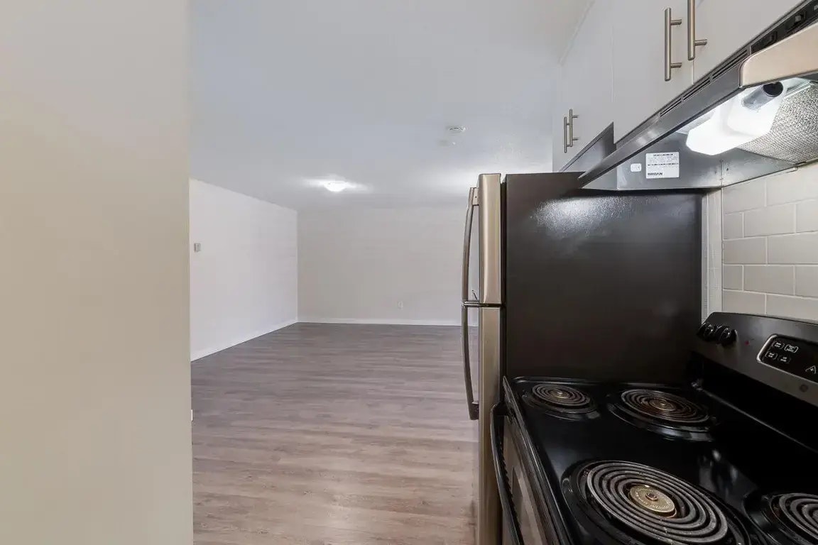 301-2291 Southview Drive SE, Medicine Hat, AB, T1B 1R5 - 13