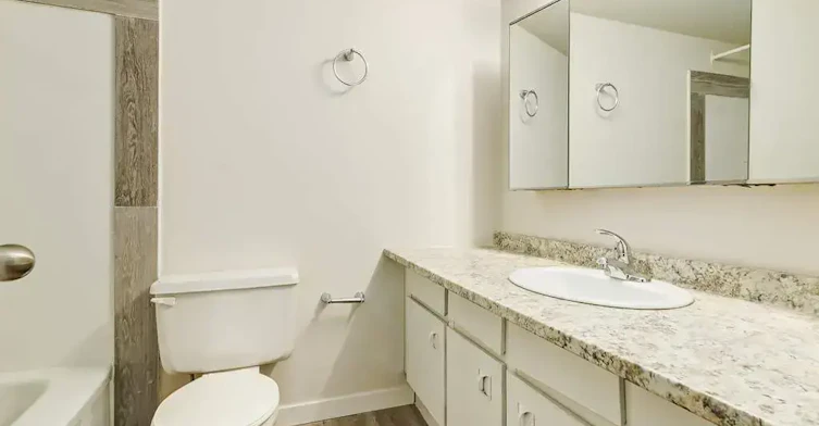 206-11820 88 Street, Edmonton, AB, T5B 3R8 - 23
