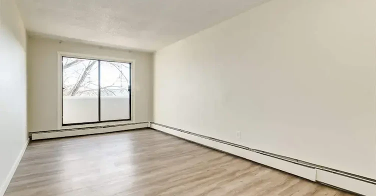 201-11820 88 Street, Edmonton, AB, T5B 3R8 - 37