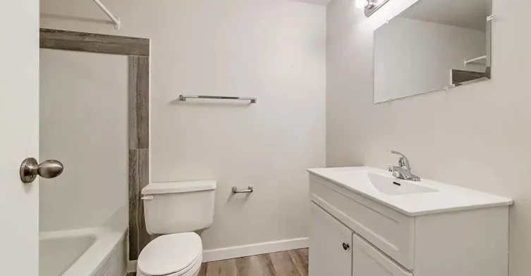 201-11820 88 Street, Edmonton, AB, T5B 3R8 - 41