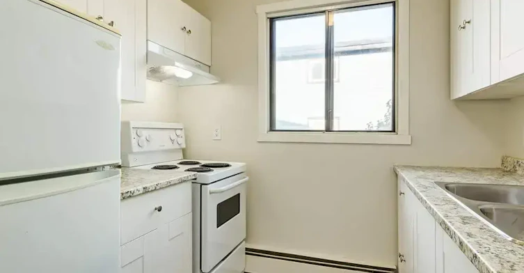 304-11820 88 Street, Edmonton, AB, T5B 3R8 - 25