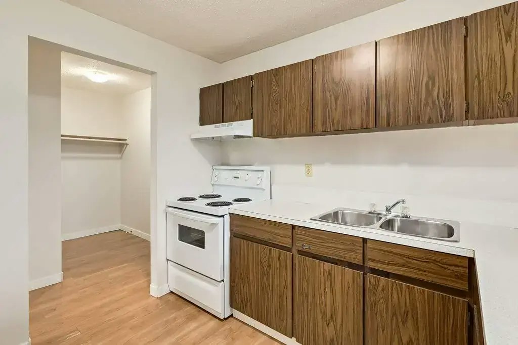 207-2526 Thompson Crescent SE, Medicine Hat, AB, T1B 1C4 - 12