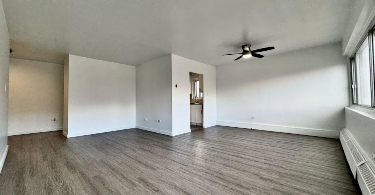 307-1150 Côte Vertu, Montréal, QC, H4L 1Y5 - 7