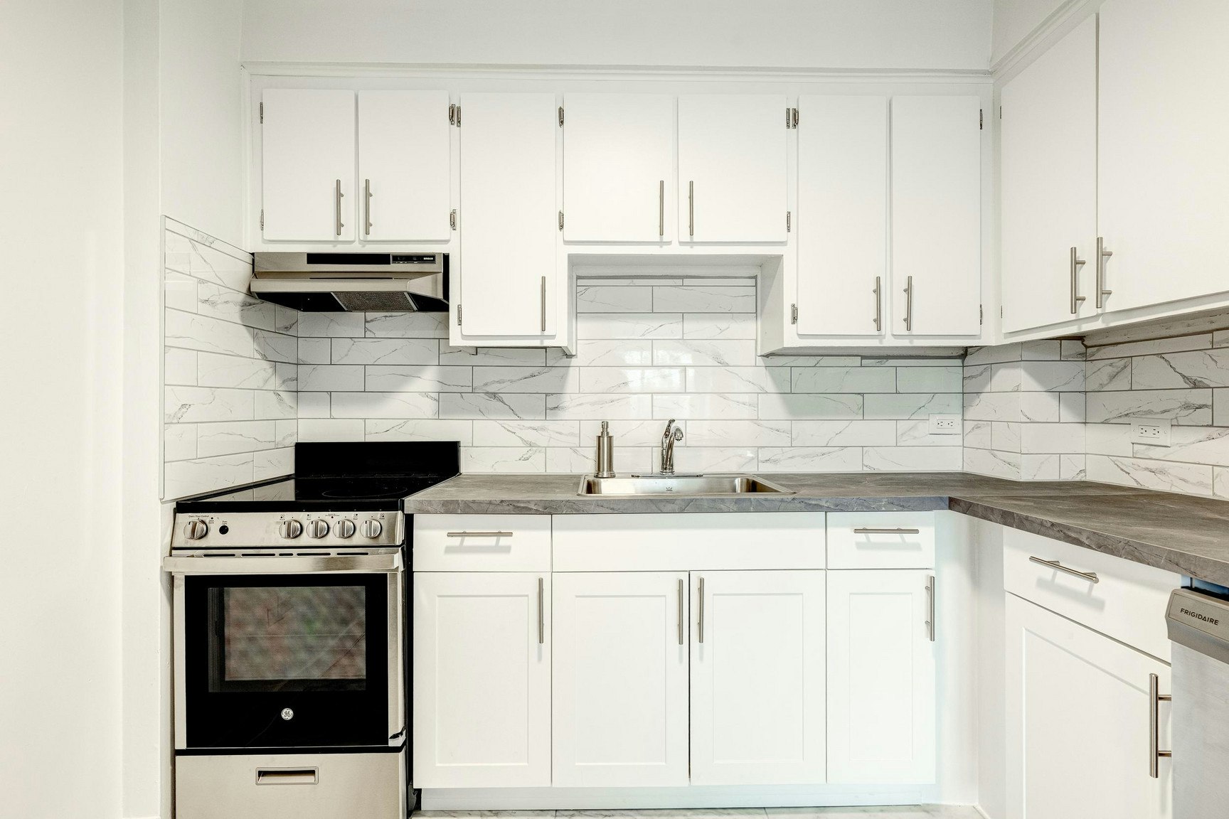 314-1150 Côte Vertu, Montréal, QC, H4L 1Y5