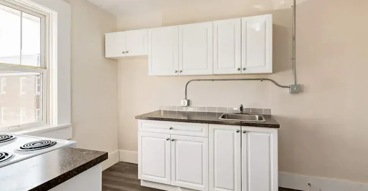 10-300 1 Avenue NW, Swift Current, SK, S9H 0N2 - 5