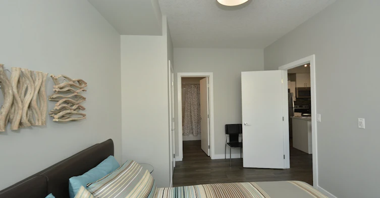 1-109-45 Gateway Drive, Airdrie, AB, T4B 4G6 - 9