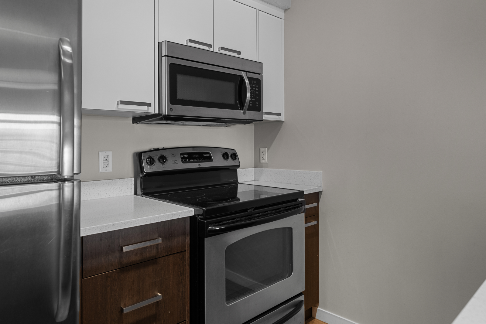 2102-104 Mackenzie Way SW, Airdrie, AB, T4B 0L3 - 13