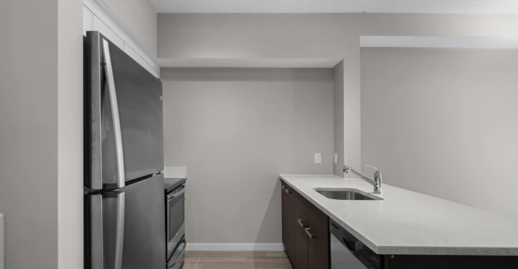 1416-104 Mackenzie Way SW, Airdrie, AB, T4B 0L3 - 15