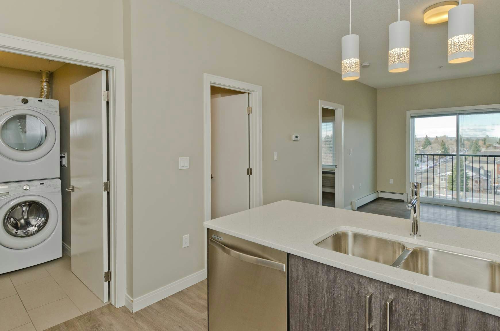 0404-2110 Centre Street N, Calgary, AB, T2E 2T3 - 11